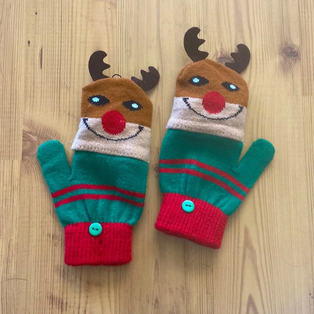Mittens small boys reindeer, NWOT